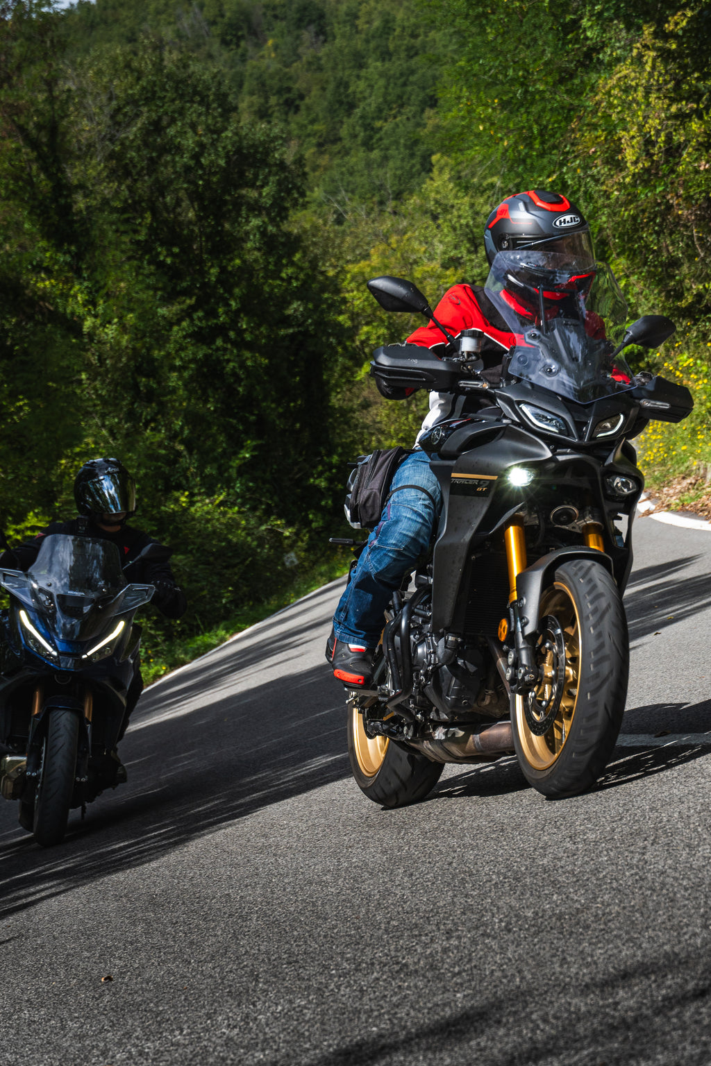 STRADA - MILANO - 11 aprile 2026